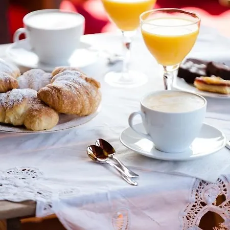 Frühstückspension Al Vecchio Fontanile 4*